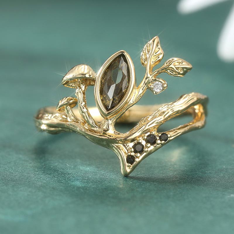 Vintage Lovely Cat Green Synthetic Gemstone Luxury Golden Ring for Women Exquisite Elegant Banquet Anniversary Jewelry Accessory