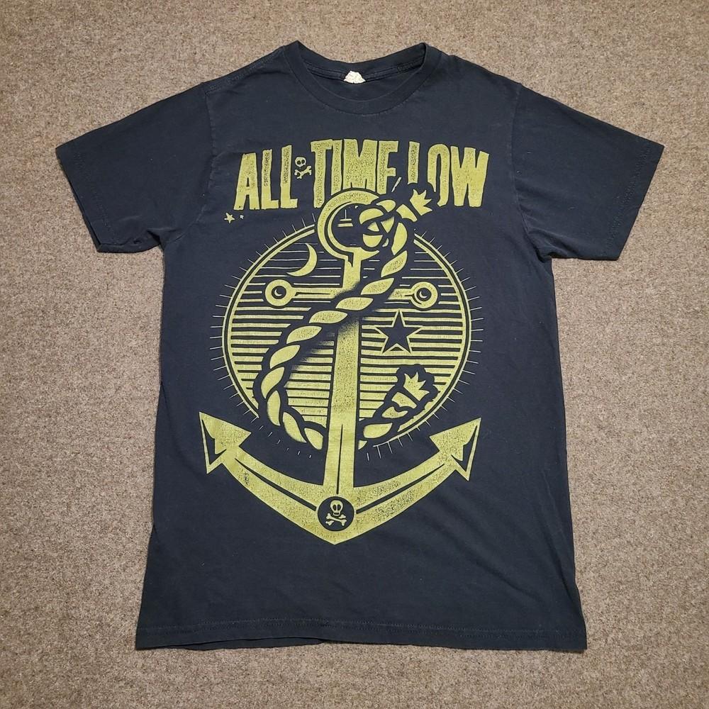 Pop Punk Music Tee; Retro Band Inspired; Men’s Medium Graphic Unisex T-Shirt M