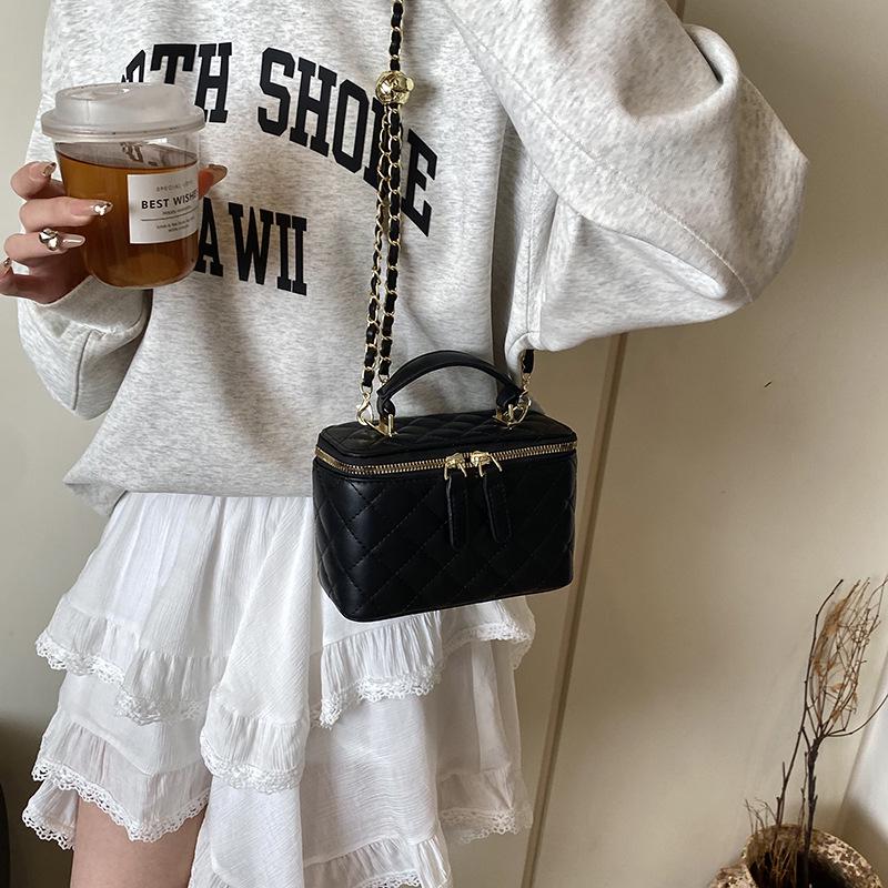 Xiao Xiang Trendy Diamond Lattice Chain Mini Handbag - Versatile Shoulder & Crossbody Square Bag