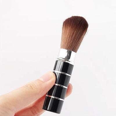 1 Adet Geri Çekilebilir Fırça Makyaj Fırçası Pudra Allık Pudra Fırçası Mini Yumuşak Naylon Kıl Çok Fonksiyonlu Taşınabilir Metal Saplı