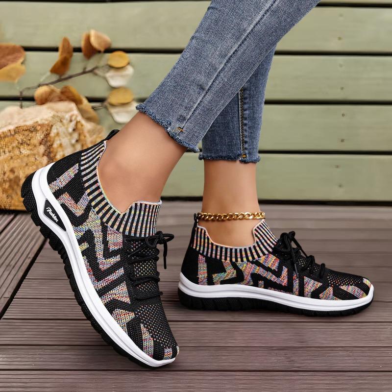 Shoes women's fashion women's shoes color matching casual shoes light mouth soft sole flying woven shoes breathable and comfortable sports shoes