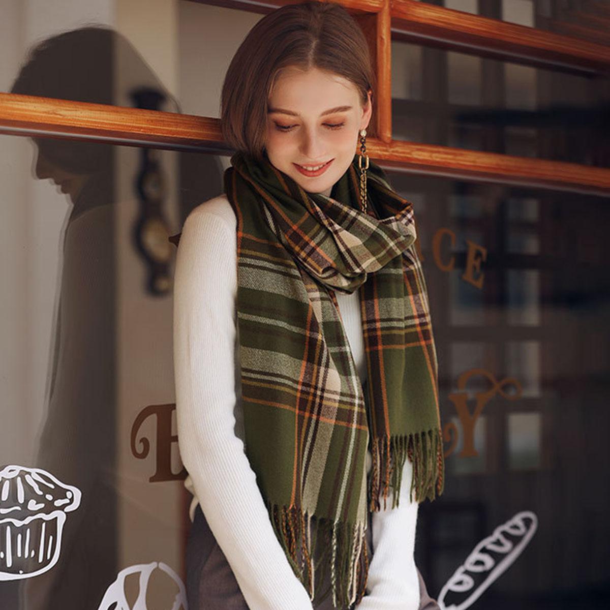 

Women S Fashion Scottish Style Tartan Warm Scarf Plaid Soft Long Wrap Shawl Christmas Valentine S Day For Girlfrend Wife Mom 70x200cm