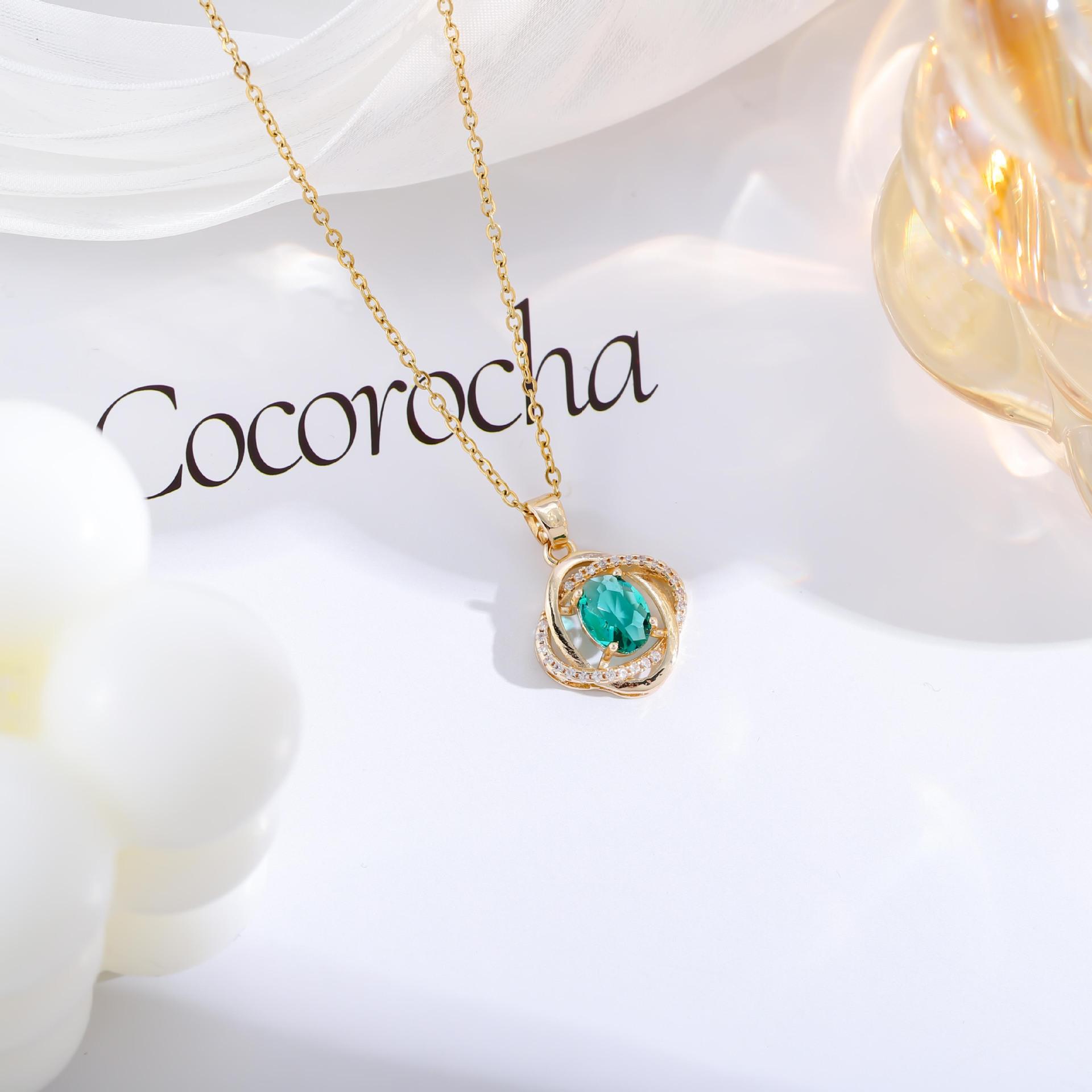 Korean-Style Star & Clover Necklace - Gold-Plated Copper with Zircon - Simple, Stylish Collarbone Chain for Women