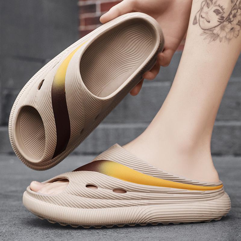 Summer new slippers men's trend indoor and outdoor wear home wear-resistant thick-soled slippers beach shoes
