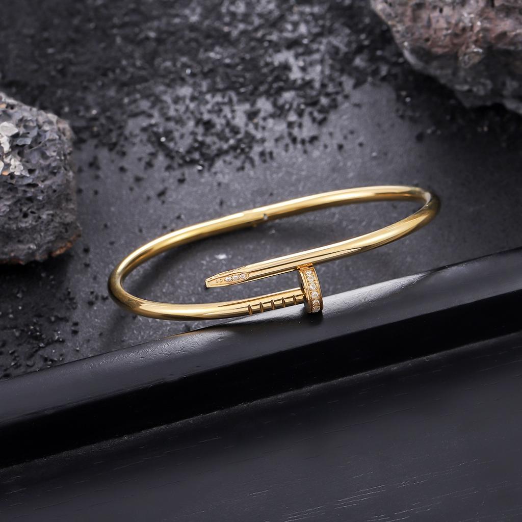 Horseshoe Nail Adjustable Non Fading Titanium Steel Couple Bracelet For Men Women