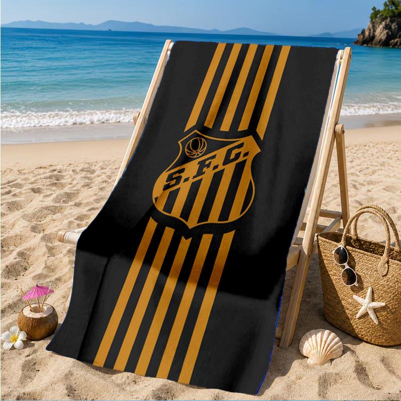 Powerful Football Crest Design Printed Microfiber Beach Towel, Soft And Absorbent, Quick-Dry, Ideal for Summer Travel, Beach Essential, Swimming Pool
