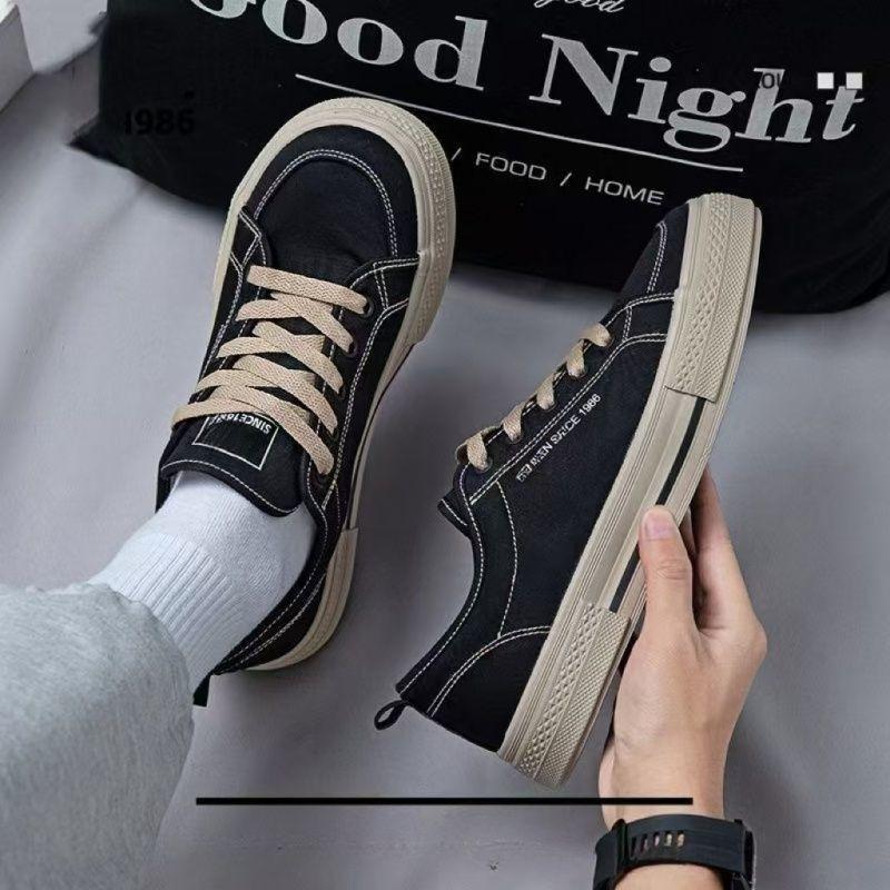 New Low-top Breathable Canvas Shoes Men's Trend Retro Lace-up Trend Board Shoes Casual Versatile Board Shoes