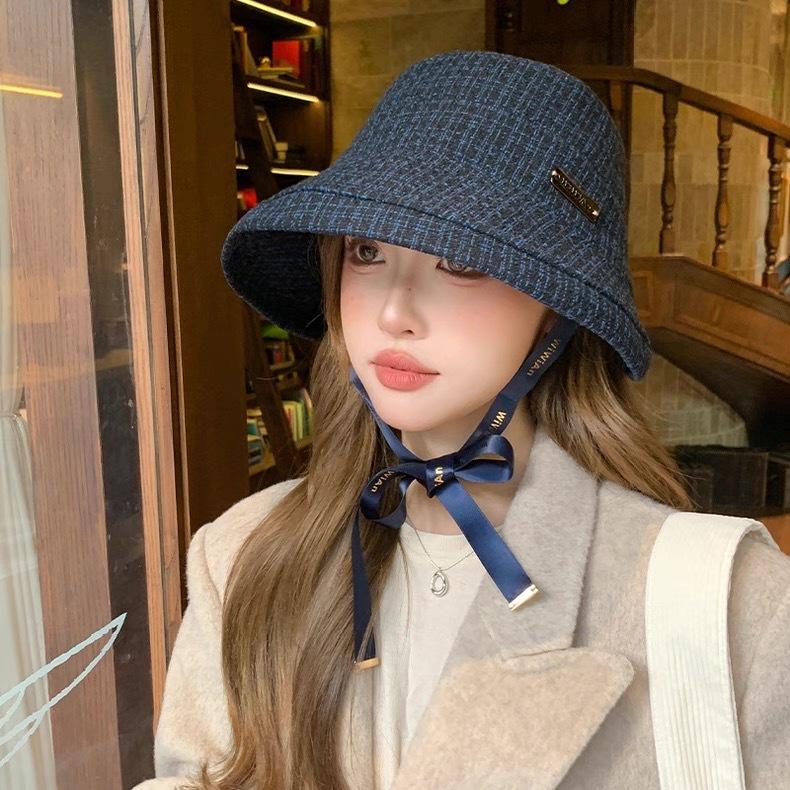 

Осень и Зима Простой Стиль Маленький Аромат Панама Женская Новая Мода Универсальная Загнутые Поля Маленькая Шляпа-Ведро M（56-58cm）