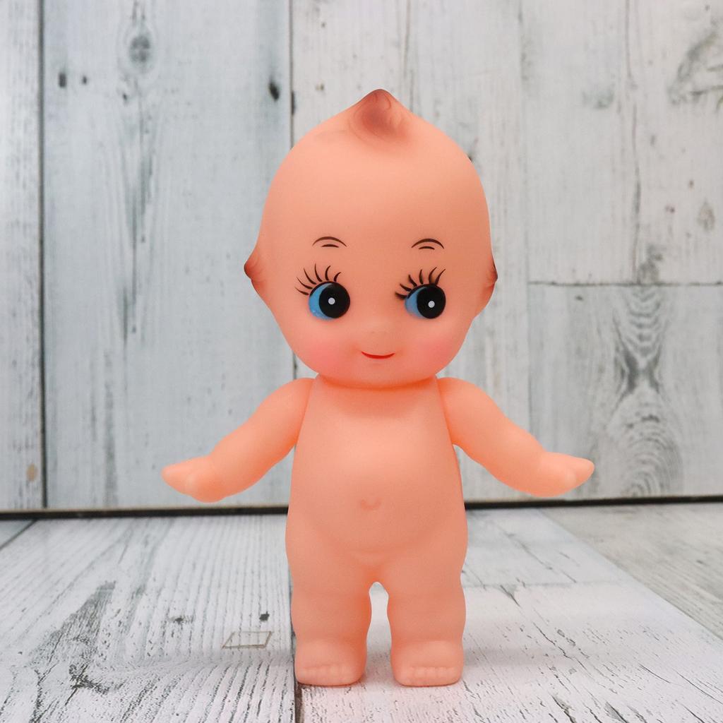 Tradisjonell japansk Kewpie 15 cm lang dukke,