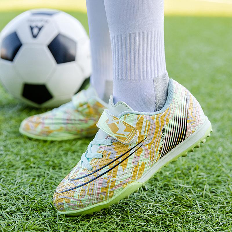 Buckle magic buckle free lace-up children's football shoes rubber broken nails training sole sneakers tf youth children students