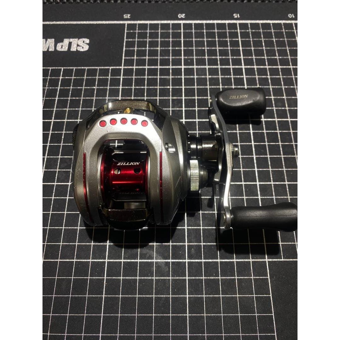 Used DAIWA ZILLION 100SH bait reel