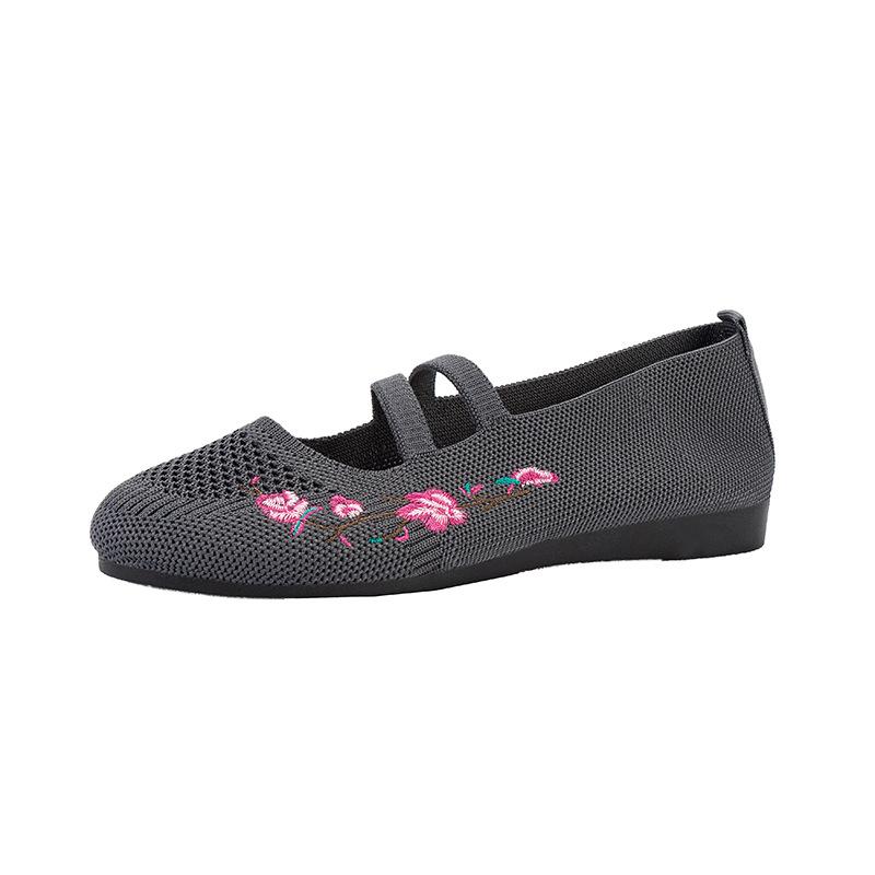 Embroidered Flat-soled Single Shoes Women's Spring and Summer New Large-size Round Head Shallow Mouth Casual Women's Shoes
