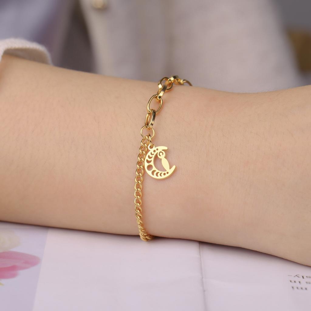 LIKGREAT Classic Crescent Triple Moon Goddess Bracelets Stainless Steel Wicca Hecate Fertility Amulet Jewelry Lucky Women Gifts