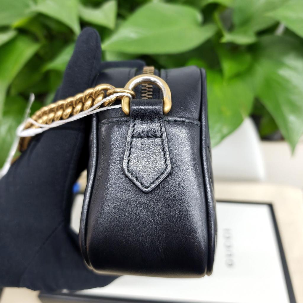 [Gebraucht] Gucci GG Marmont Matelassé Minitasche 'Nero' - Ausgezeichnet #FX8EDV