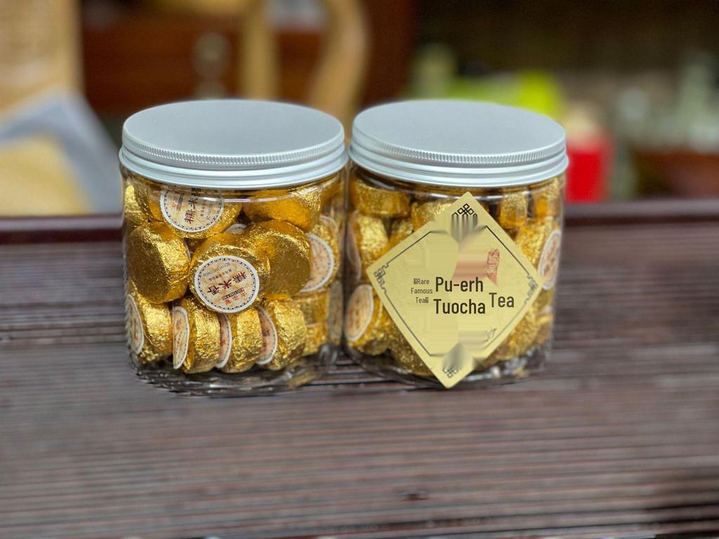 Assorted Mini Tea Cakes: 40 Varieties of Yunnan Pu-erh, Ripe, Glutinous Aroma, White, and Black Tea