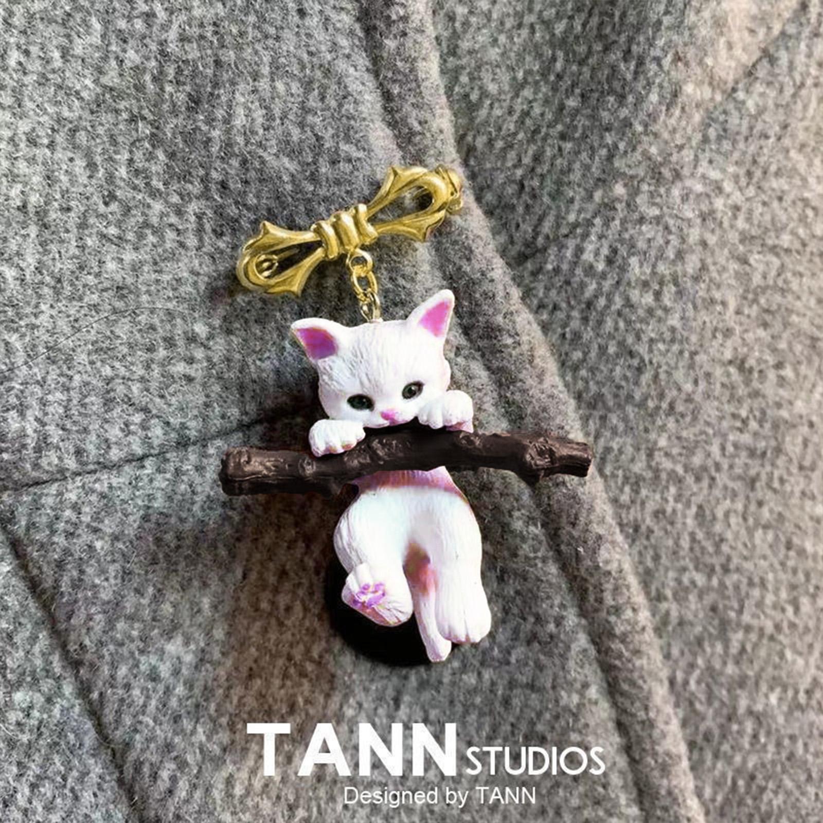 

Брошь «Дятел» со стразами, высококачественная женская одежда, аксессуар в виде цветка на груди One Size белый