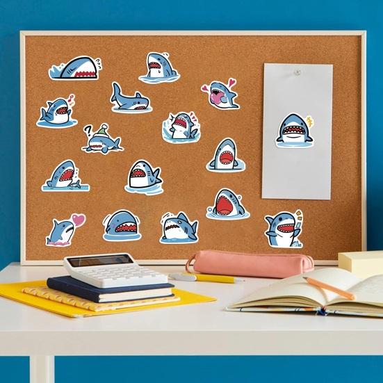 50ks/sada Cartoon DIY Phone Sticker Samolepící vodotěsný PVC obal na žraloka Pohár na zavazadla Skateboard Laptop Scrapbook Graffiti obtisk