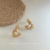 Love metal ear clips, no ear piercings, European and American cold wind personalized earrings, women's niche temperament simple earrings