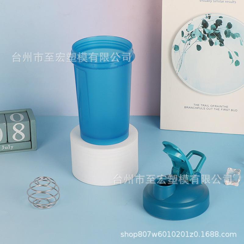 Water Bottle Manufacturers Can 100ML Portable Protein Powder Shaking Cup Gym Sports Plastic Water Cup