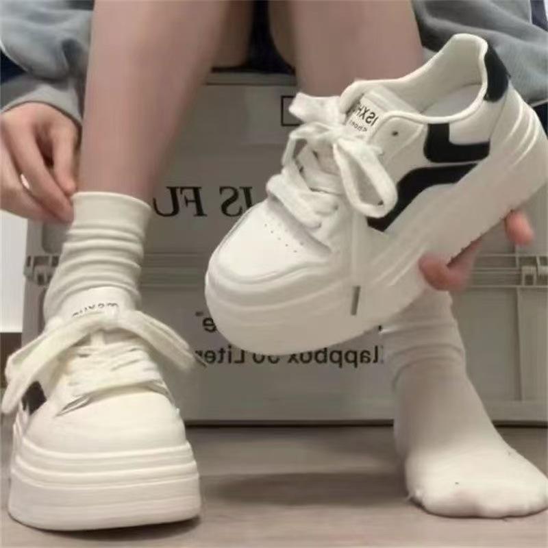 Best-selling Shoes for Female Students Casual Thick-soled Height-increasing Shoes Versatile Sneakers