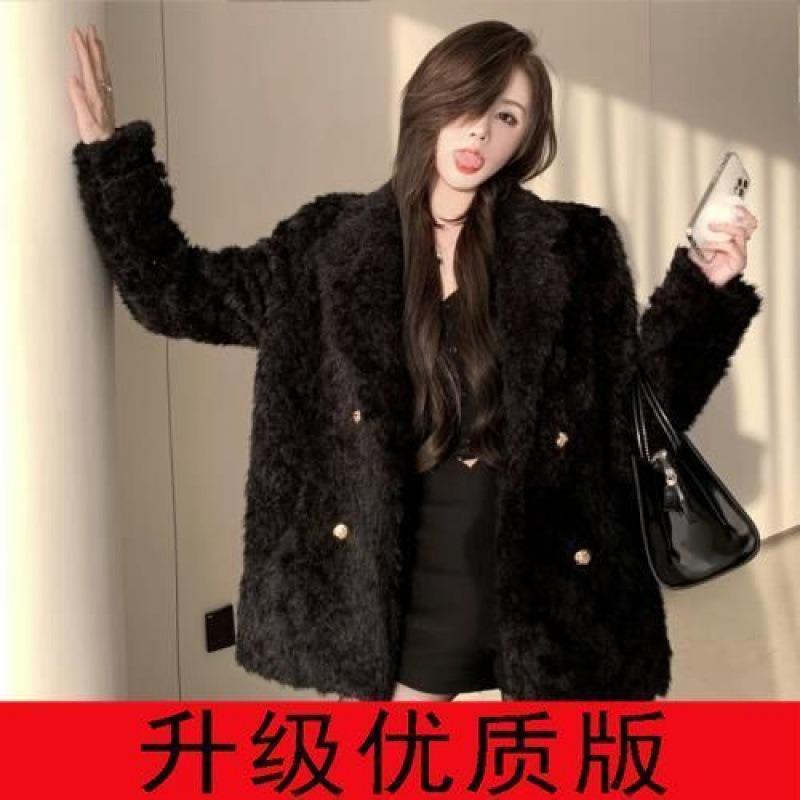 

Пальто из искусственного меха ягненка, свободное и тонкое плюшевое пальто, женское зимнее хлопковое пальто знаменитости, в стиле принцессы S size [80-45kg]