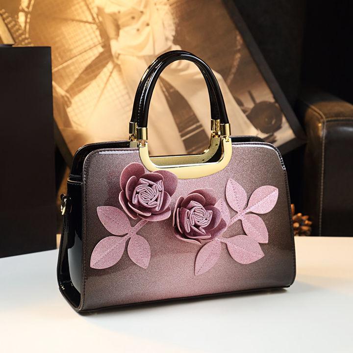 Univerzální dámská crossbody taška s květinami v temperamentu 2024 Nová elegantní kožená taška přes rameno