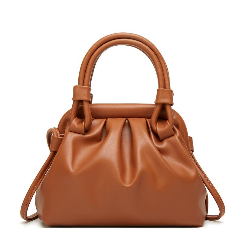 New trendy and persalized pleated fashiable handbag suitable for daily commuting and outdoor travel