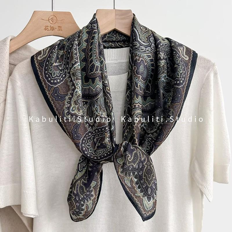 70x70cm Lightweight Square Scarf Women Vintage Black Floral Print Silk-Feel Neck Wrap UV Protection Stylish Accessory