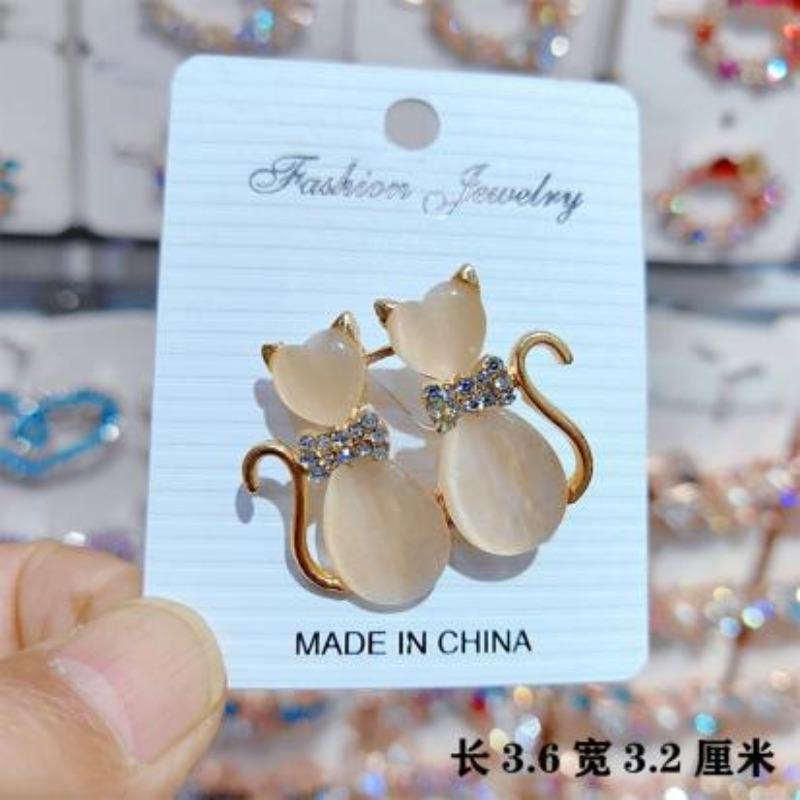 Brooch Premium Niche Accessories Versatile Creative Women's Collar Pin Diamond Anti-light Temperament Corsage