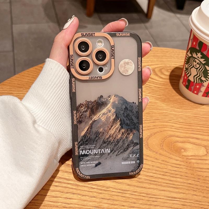 Retro Sunset Snow Mountain Scenery Case For Samsung Galaxy S24 S23 S22 Ultra S21 Plus FE A52S A33 A53 A34 A54 A15 A35 A55 Cover