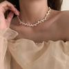 Retro Temperament New Light Luxury Freshwater Pearl Necklace Women's Niche High-end Design Collarbone Chain Versatile Spring and Summer Neck