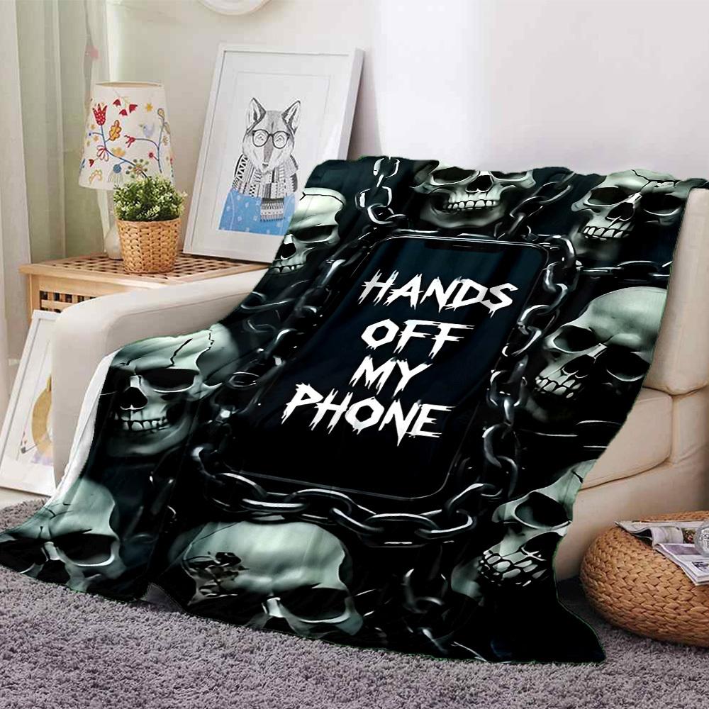 

1pc skulls phone Themed Printed Soft and Comfortable Home Blanket, Small Throw Blanket, Nap Blanket, Suitable as a Gift l057 80cmx120cm(31inx47in)
