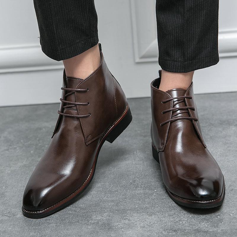 Fashion Retro American Style Men Desert Boots Ankle Boots Vintage Casual Leather Boots for Men 2025 New