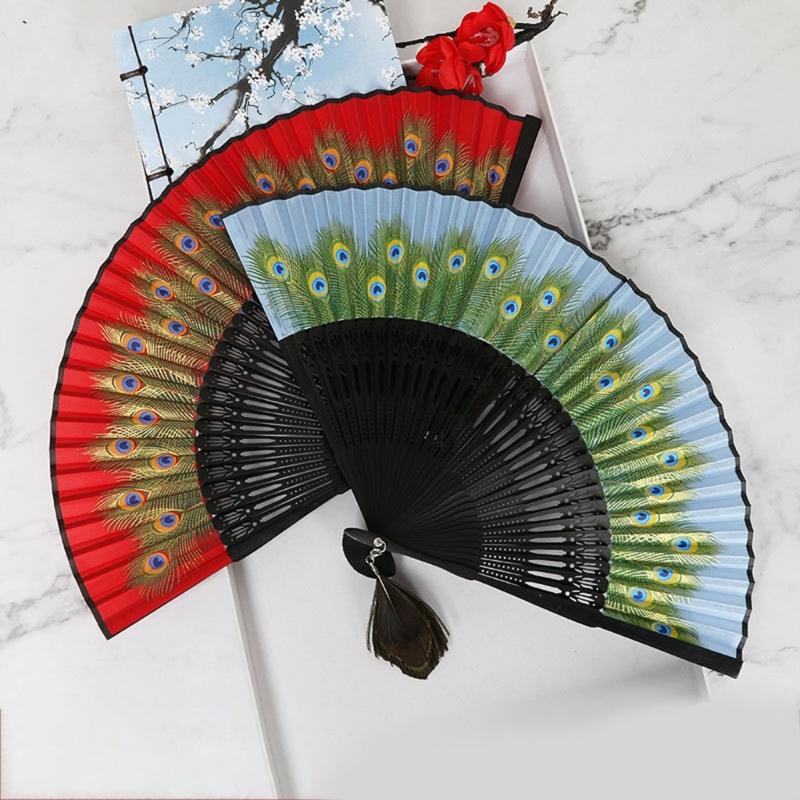 Vintage Feathered Pattern Handheld Fan Wood Folding Fan Vintage Folding Hand Fan for Women Weddings and Dance Parties