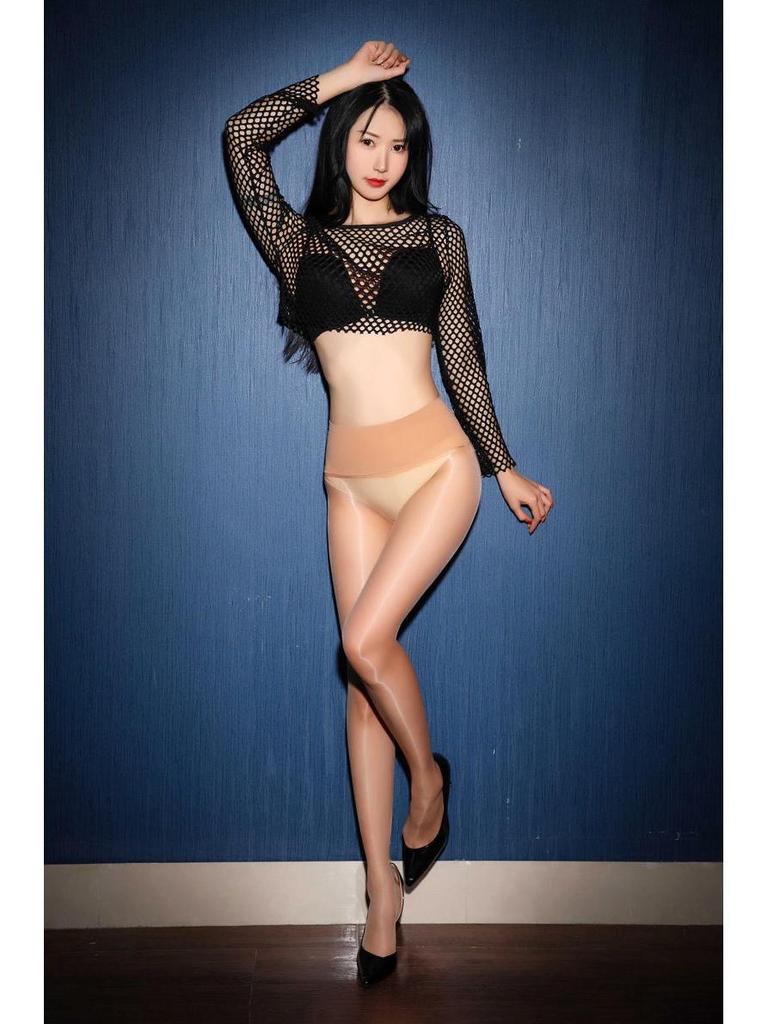 Elegante 0D Glänzend Schwarze Seidenstrumpfhose in Fußform, Nahtlos