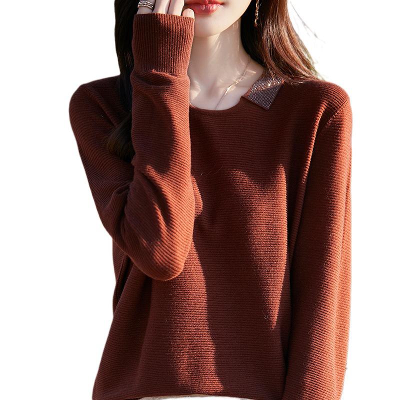 Women's Merino Wool Turn-Down Collar Cardigan Pullover Sweater - Fashionable Knitwear Base Layer.