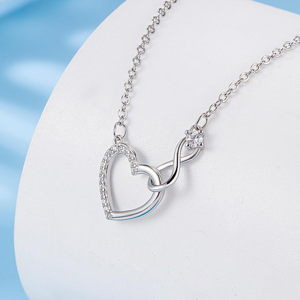 Infinite Love Zircon Heart Pendant Necklace - Women's Fashion Double Heart Clavicle Chain Jewelry
