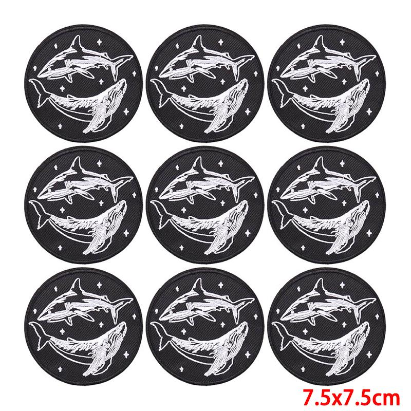 10 Pcs/lot Embroidery Patch Iron On Patches For Clothing Patches On Clothes Jackets Decor Applique Sew Supplies