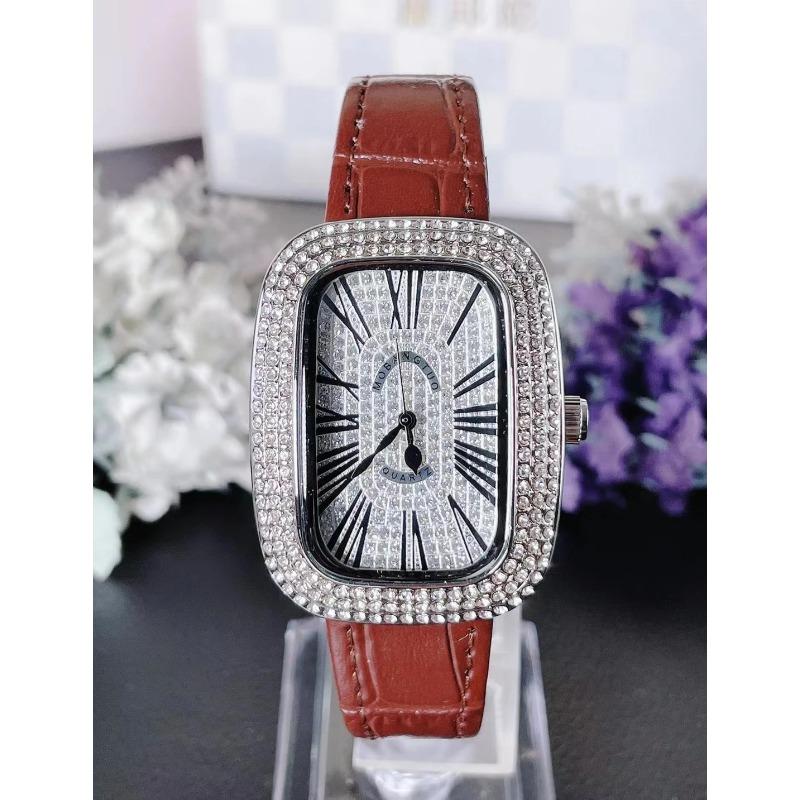 Women Quartz Watch Tonneau Oval Case Diamond Iced Out Reloj Roman Numerals Dial Luxury Clock Ladies Vintage Wristwatch