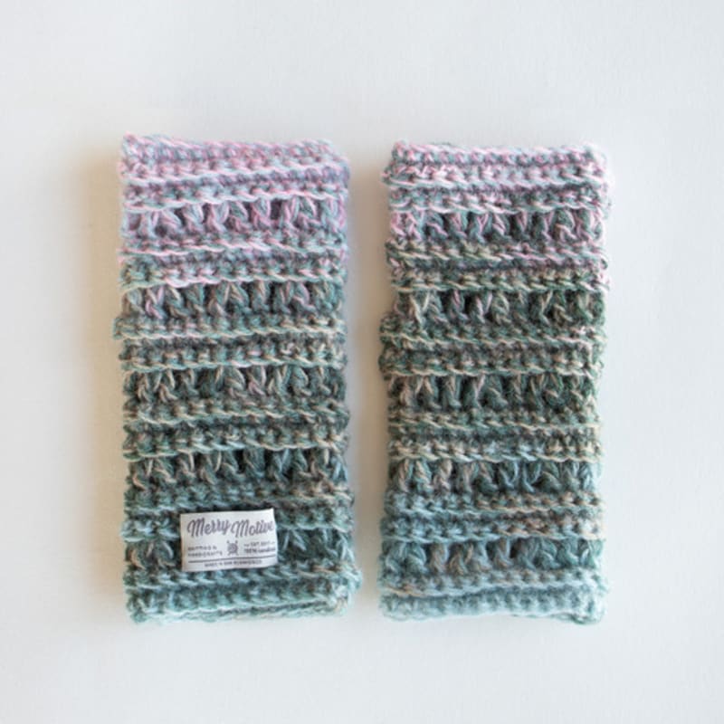 MERRYMOTIVE Wool Hairy Mix Color Handwarmer (Blue Pink)