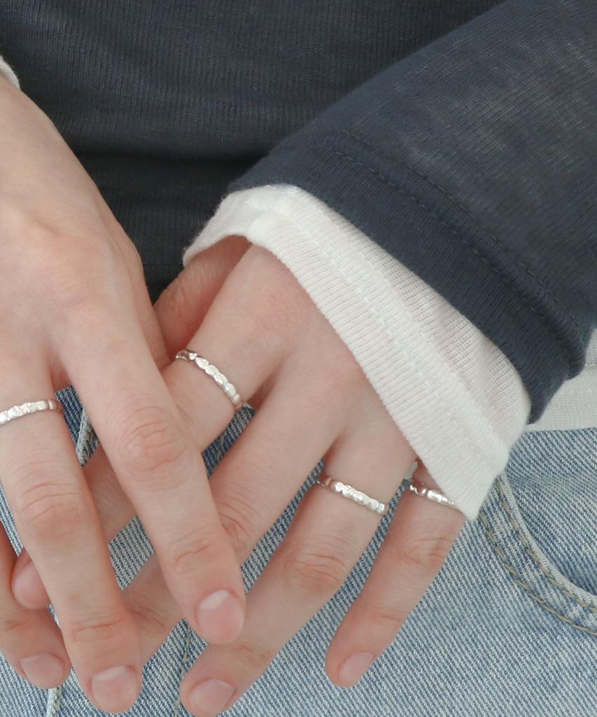 Suiove Dot Fit Ring