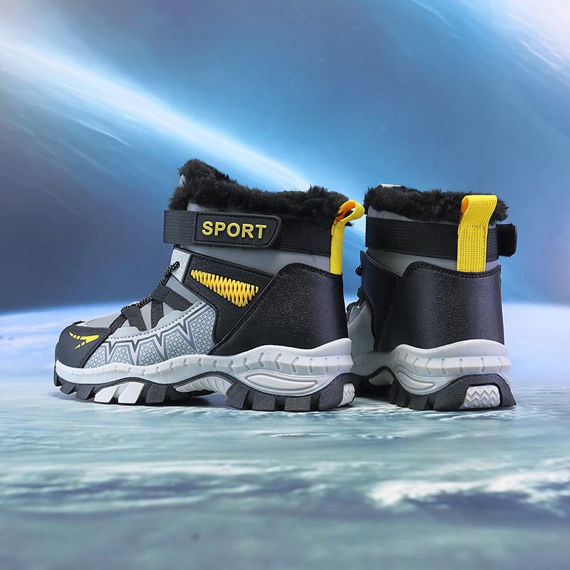 Children's Winter Snow Boots with Plush Insulation Anti Slip Outdoor Sports Snow Boots