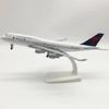 1/400 20cm Metal Scale Aircraft B747 Delta Air Lines Airplane Model Die-casting Alloy Metal Airplane Toys with Landing Gear Collection