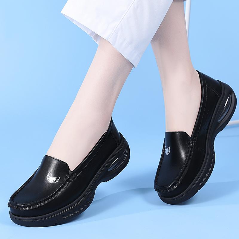 Women’s Moccasins Loafers Leather Driving Comfort Flats Casual Slip On Walking Shoes Nurse Shoes