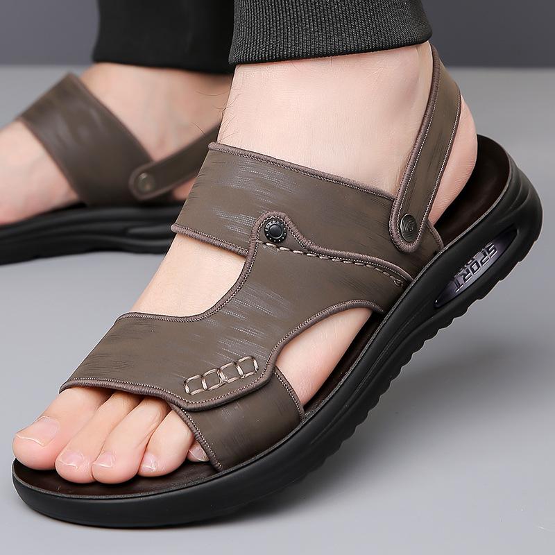 Men's sandals men's trendy 2025 new wear wear wear-resistant beach shoes soft sole soft surface men's cool slippers 2025 direct sales