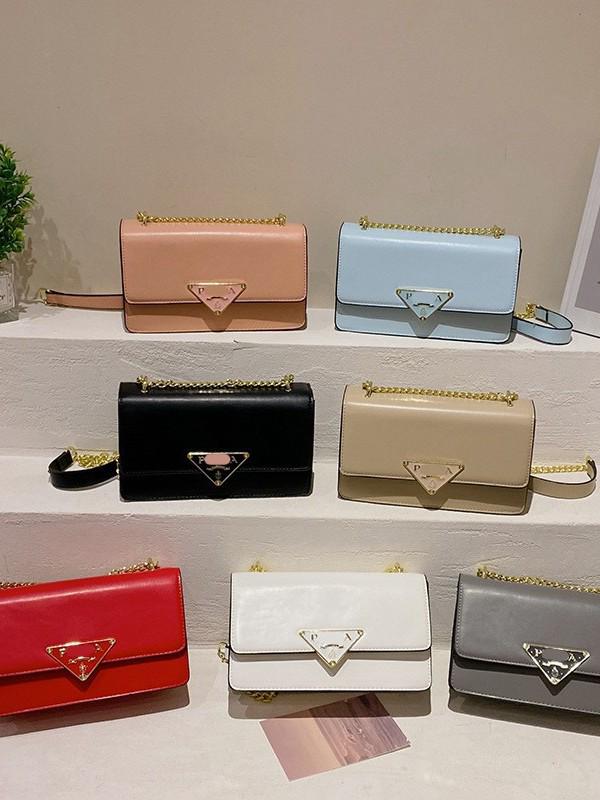 Geantă crossbody pătrată mică cu lanț de culoare uni - Geantă de umăr de mână simplă, versatilă și la modă în stil coreean pentru femei