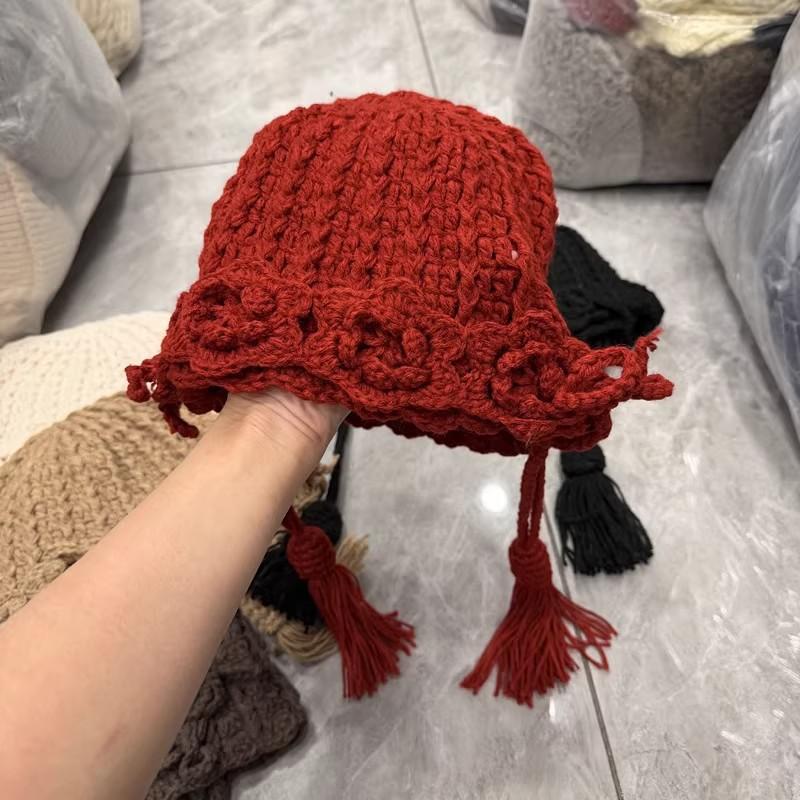 New Retro Flower Hand-woven Braided Wool Hat Women's Autumn and Winter Warm Lace Fringed Knitted Hat