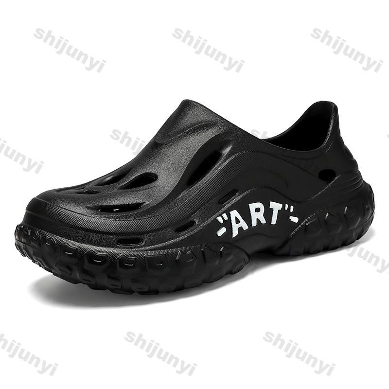 Fashion Men Sandals Summer Hollow Breathable Lightweight Outdoor Soft Sole Beach Shoes Comfortable Fashion Non Slip Slip On Casual Shoes