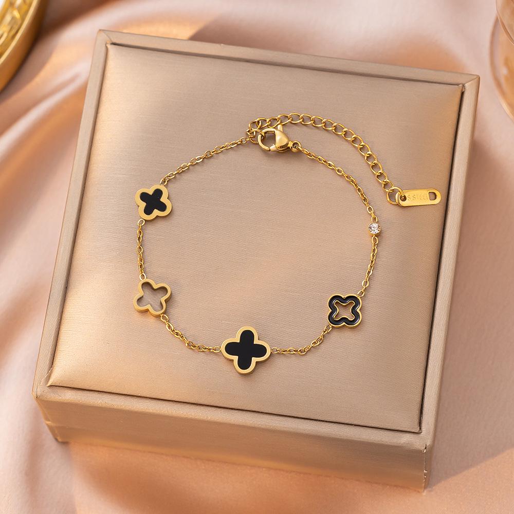 Elegant 18K Gold Titanium Steel Bracelets: European & American Fashion, Non-fading, Women's Versatile Personality Hand Jewelry
