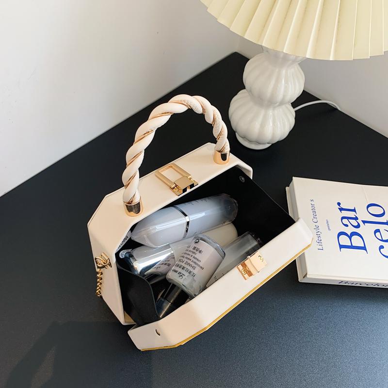 Chain Box Shoulder Bag Crossbody Bag for Woman Messenger Bags Ladies Handbag